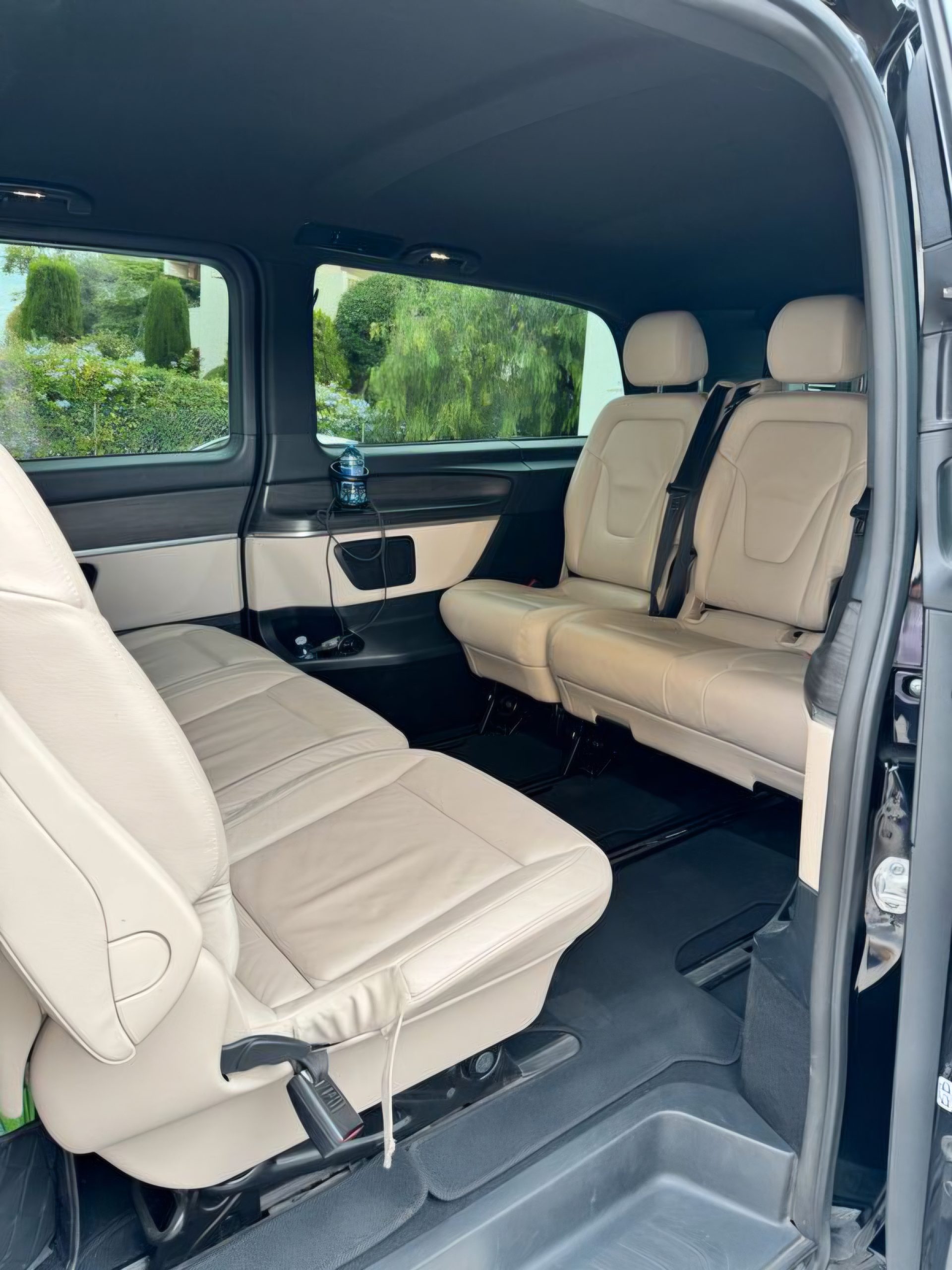 Mercedes classe V  - Capacité : 7 passagers